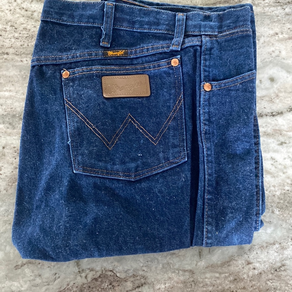Wrangler 38x34 jeans
